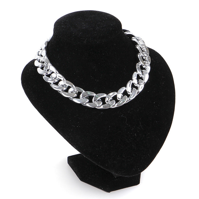 Pawra Luxe Cuban Link Collar